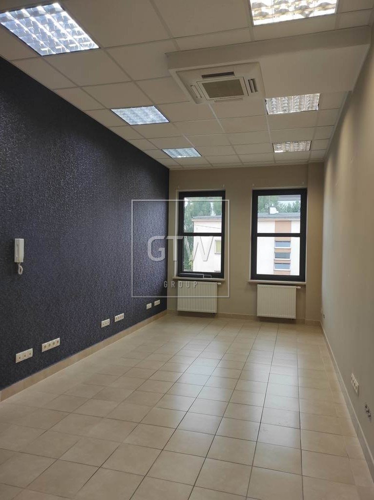 Lokal użytkowy na wynajem Grójec  30m2 Foto 3