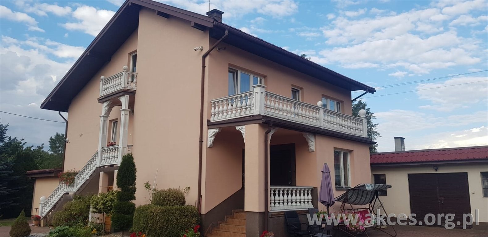 Dom 280 m² z potencjałem inwestycyjnym - 12 pokoi, garaż Stromiec  280m2 Foto 1