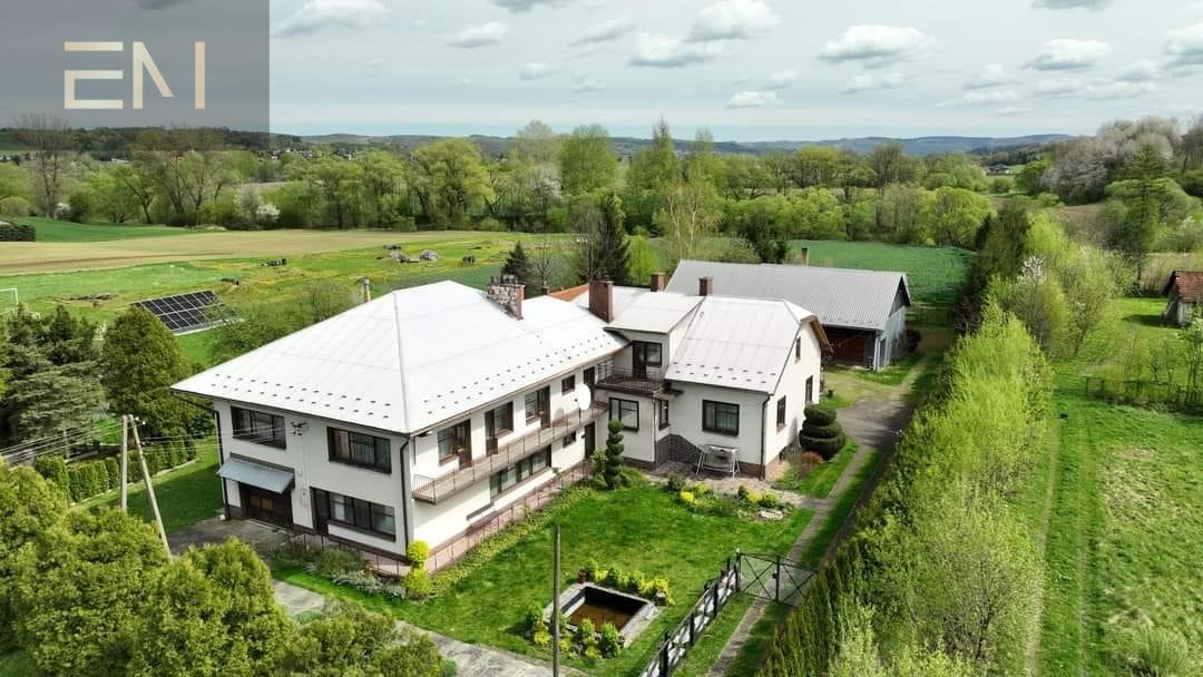 Duży dom z potencjałem, 4 budynki, 60 arów pola Markuszowa  500m2 Foto 1