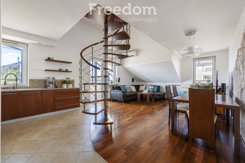 Dwupoziomowe mieszkanie 69 m² z ogrodami zimowymi - polecam! Warszawa, Targówek, Wyspowa  69m2 Foto 1