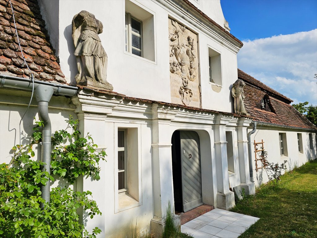Na sprzedaż zabytkowy dworek z 1765 r. po rewitalizacji 253 m² Zielona Góra  253m2 Foto 1