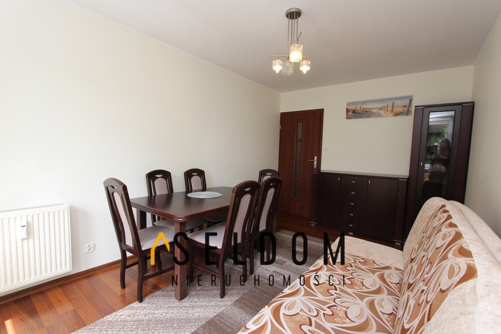Polecam 2-pokojowe mieszkanie 38 m² z balkonem w Koninie Konin, 11 Listopada  38m2 Foto 1