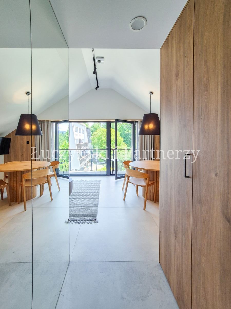 Mieszkanie dwupokojowe na sprzedaż Szklarska Poręba  36m2 Foto 1
