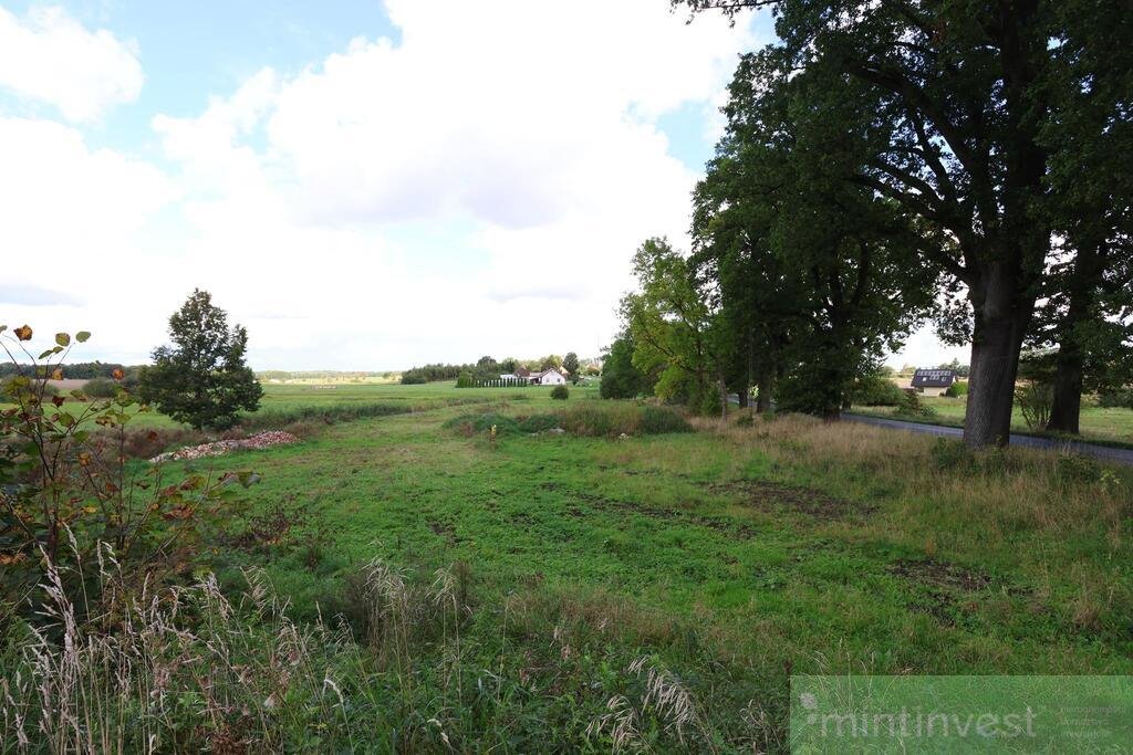 Działka budowlana 1154 m2 w Dębicach – media, warunki zabudowy Dębice  1 154m2 Foto 1