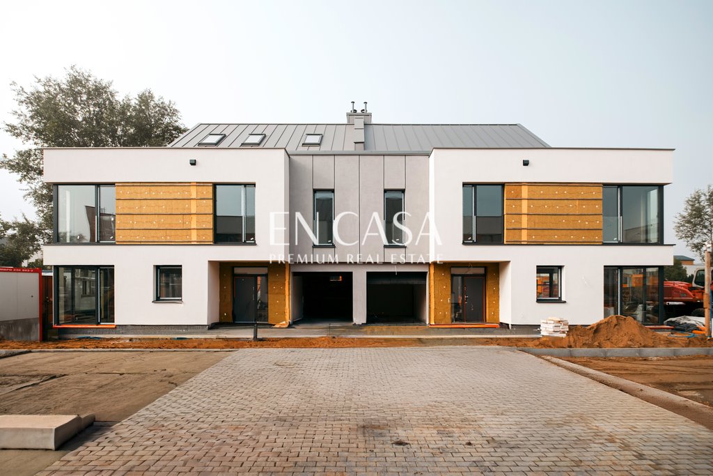 Przestronny bliźniak 191 m2 w Wilanowie – nowoczesny i bezpieczny Warszawa, Wilanów, Przestronna  191m2 Foto 1