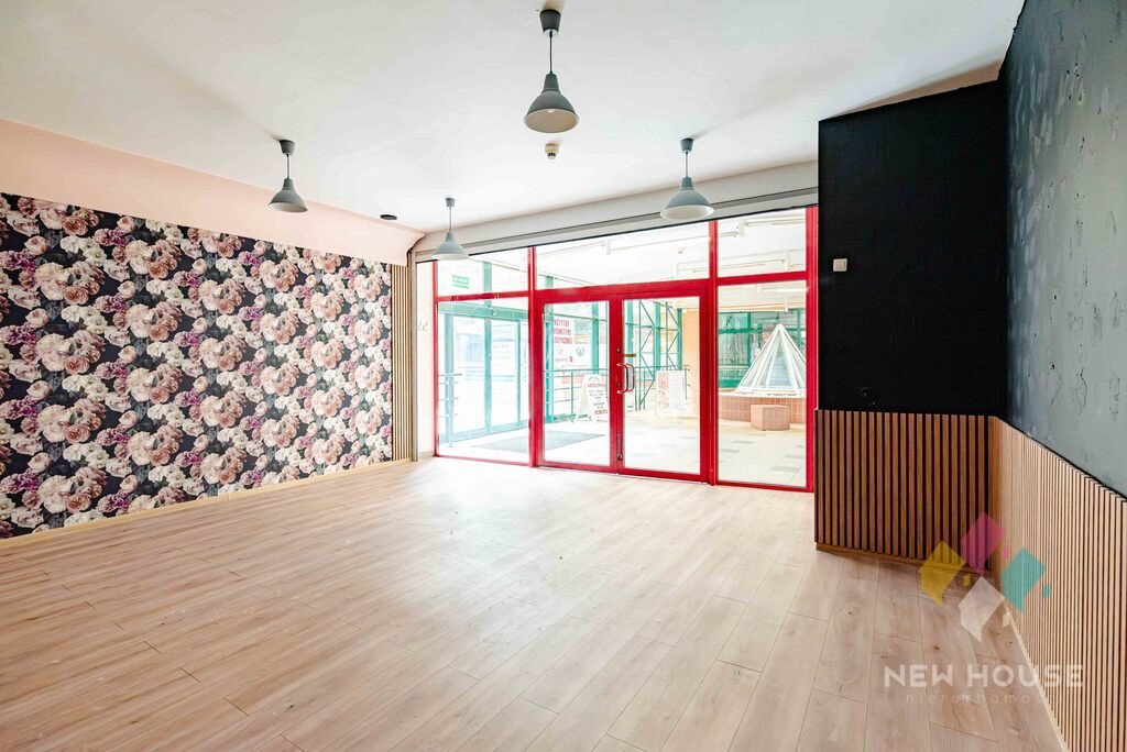 Lokal użytkowy na wynajem Olsztyn, Biskupa Tomasza Wilczyńskiego  66m2 Foto 1