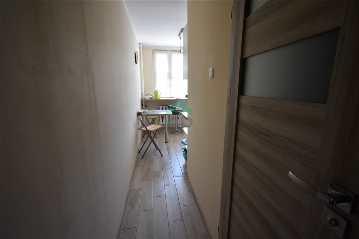 Mieszkanie czteropokojowe  na wynajem Częstochowa, Śródmieście  67m2 Foto 10