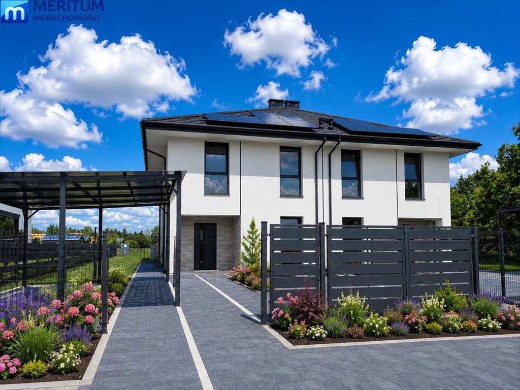Nowoczesny dom 140 m2 z dużą działką i ogrzewaniem podłogowym Brwinów  140m2 Foto 1