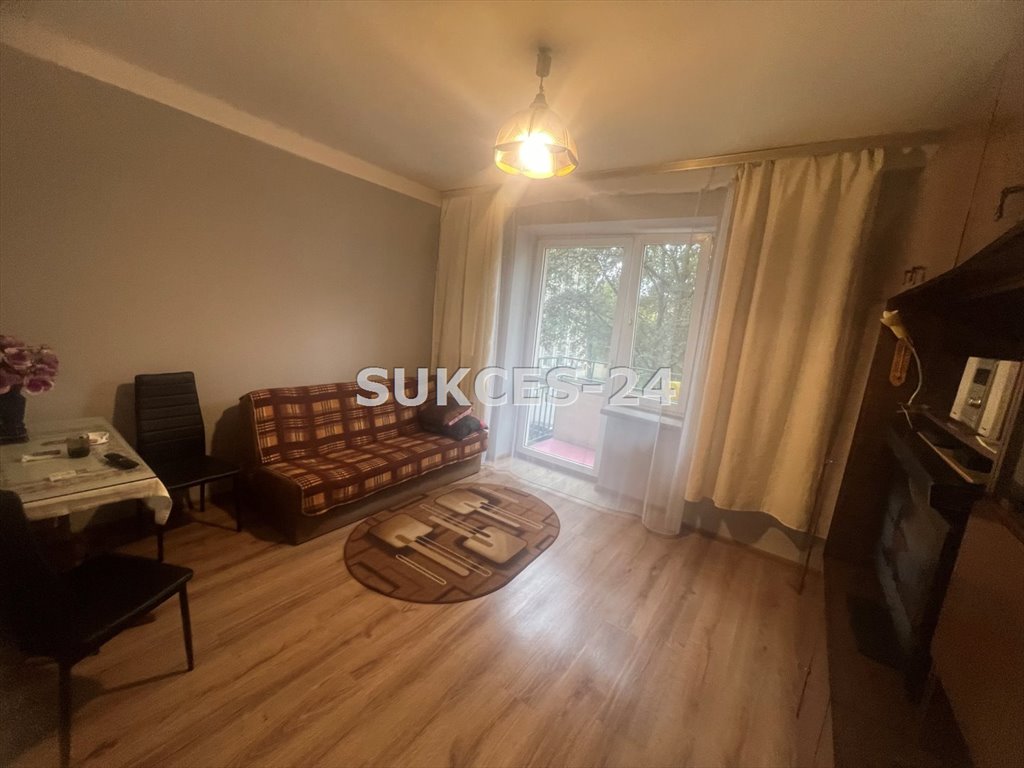 Kawalerka na sprzedaż Kraków, Nowa Huta, os. Hutnicze  24m2 Foto 1