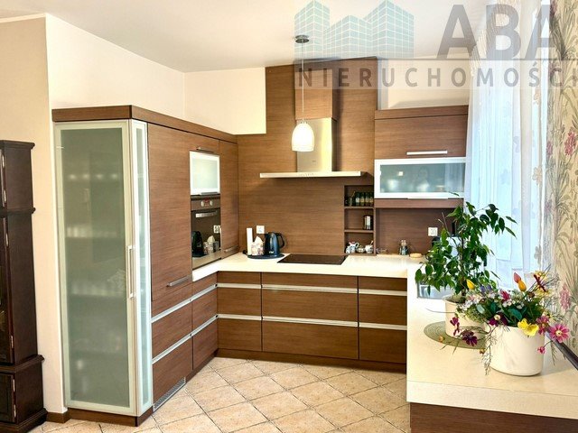 Mieszkanie trzypokojowe na sprzedaż Konin, Energetyka  65m2 Foto 1