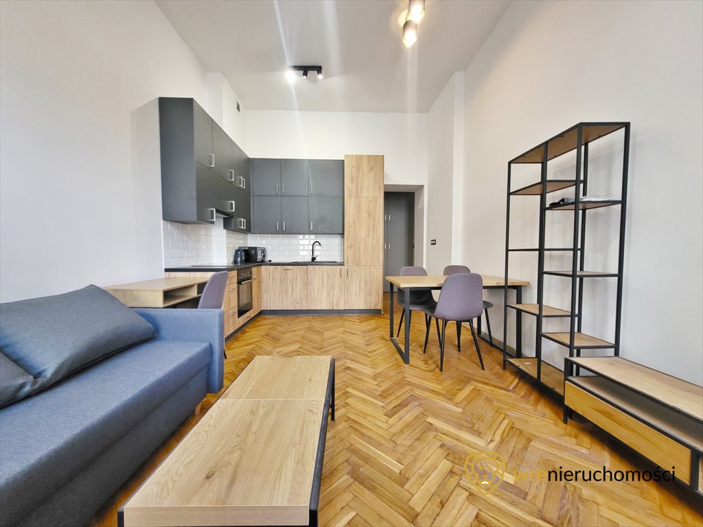 Loftowa kawalerka 27 m2 z cegłą, blisko komunikacji Wrocław, Krzyki  27m2 Foto 1