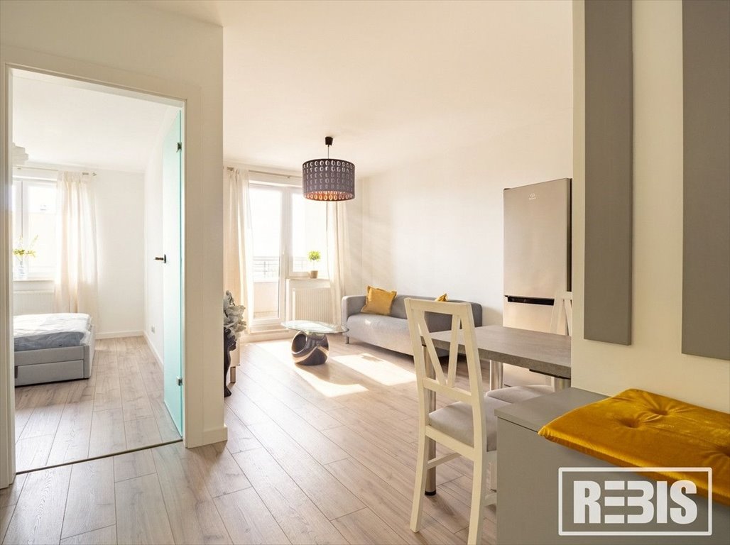 Dwupokojowe mieszkanie 38 m² z loggią w Krakowie polecam! Kraków, Górka Narodowa, Aleja 29 Listopada  38m2 Foto 1