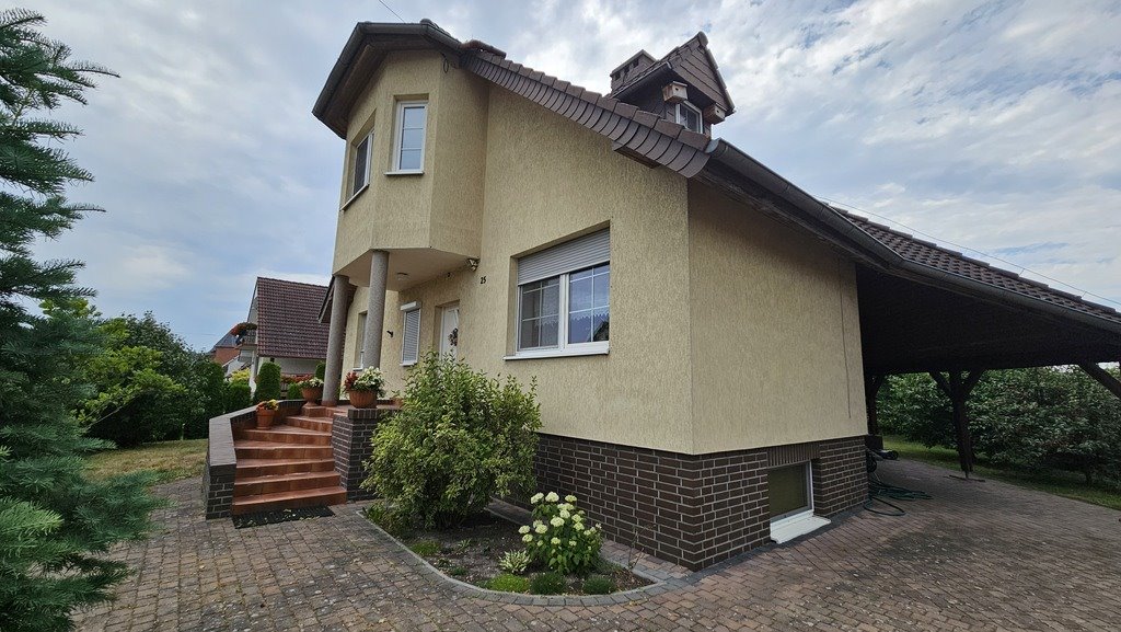 Przestronny dom 190 m2 z ogrodem, kominkiem i nowoczesnym wykończeniem Opole, Brzozowa  190m2 Foto 1