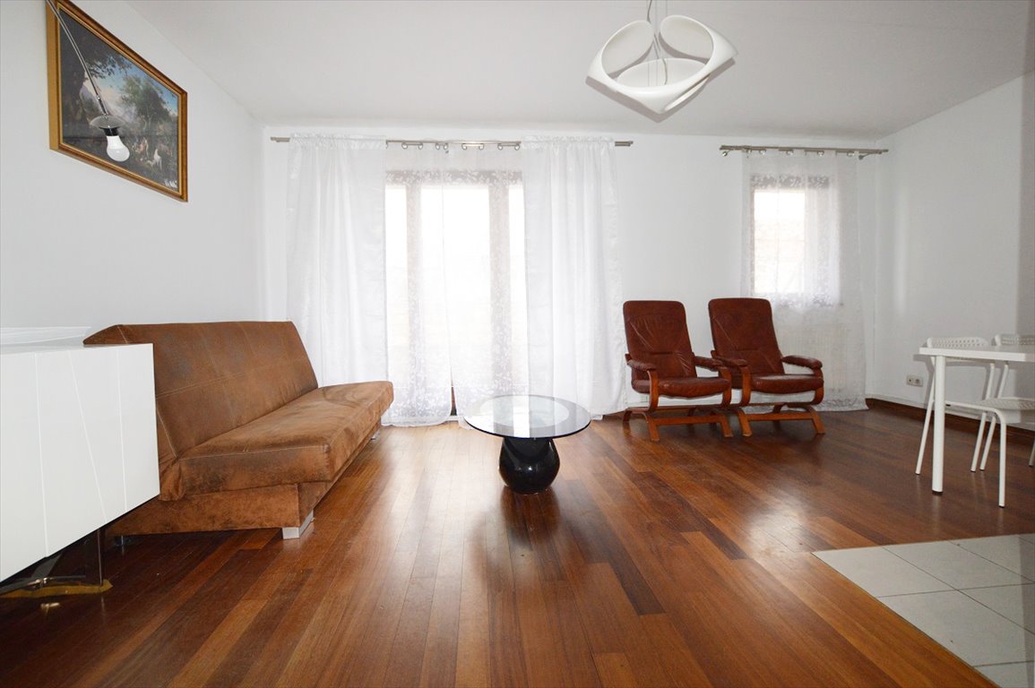 Przytulne 40m2 z dużym balkonem, klimatyzacja, w centrum Wrocławia Wrocław, Krzyki, Powstańców Śląskich 125  40m2 Foto 1