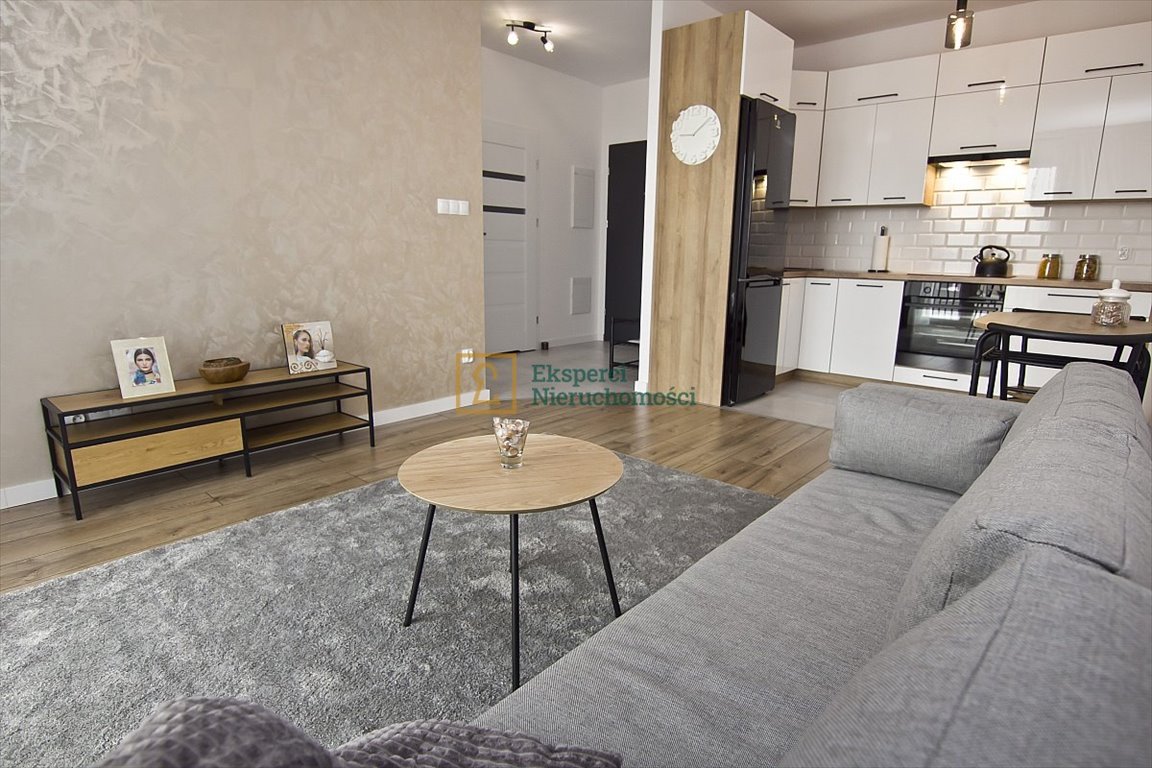 Nowoczesne 2-pokojowe mieszkanie z balkonem (40 m²) w Rzeszowie Rzeszów, Prymasa 1000-lecia  39m2 Foto 1