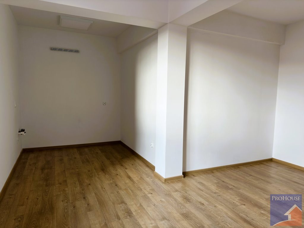 Lokal biurowy 23,29 m² w centrum Limanowej - po remoncie Limanowa  23m2 Foto 1