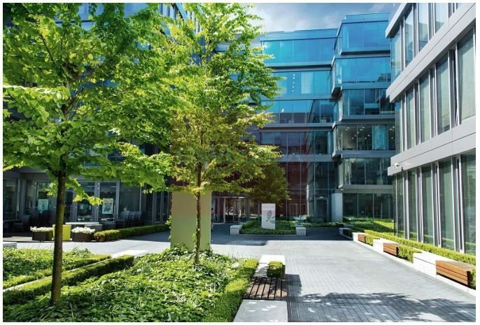 Nowoczesne biuro 535 m² w Warszawie (z zielonym dziedzińcem) Warszawa, Ochota  535m2 Foto 1