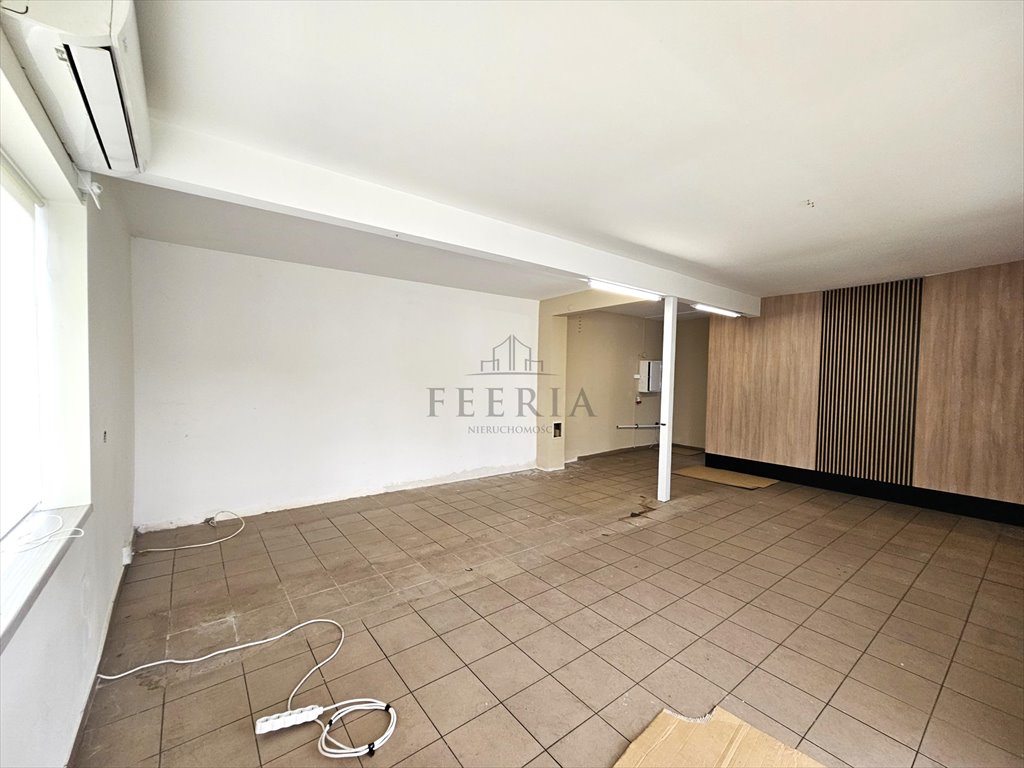 Lokal użytkowy na wynajem Tomaszów Mazowiecki, Dzieci Polskich  50m2 Foto 1