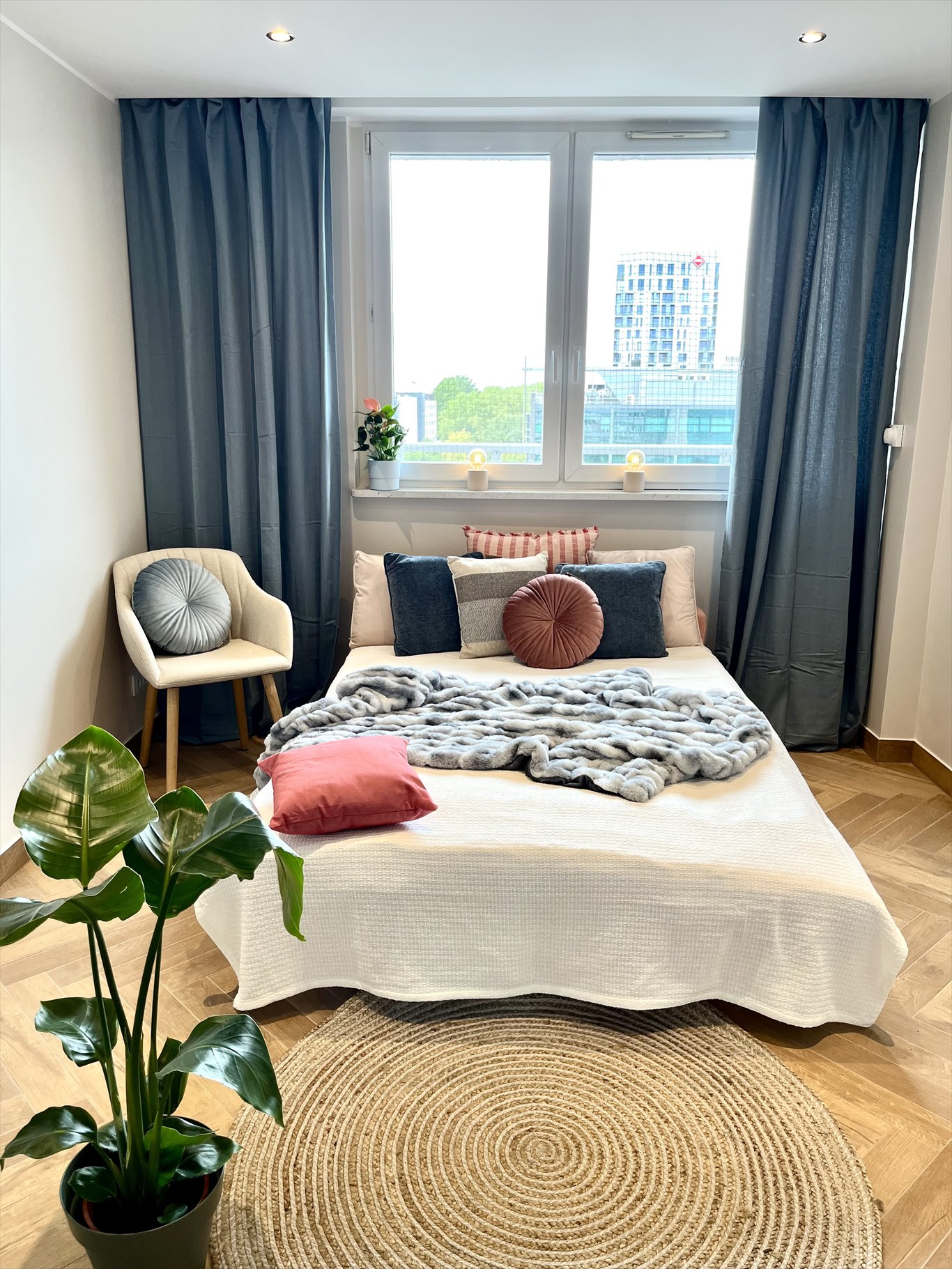 Mieszkanie dwupokojowe na wynajem Katowice, Śródmieście, Aleja Korfantego 22  48m2 Foto 3