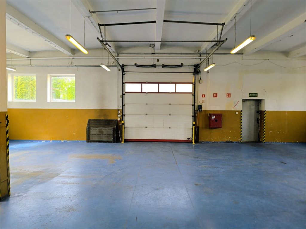 Hala produkcyjna 289 m² z biurami, placem i parkingiem Katowice  289m2 Foto 1