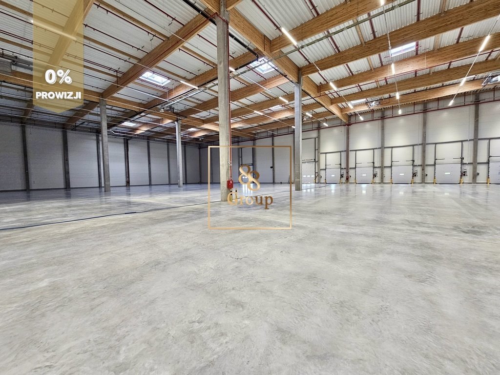 Magazyn 4400 m² z 12 dockami i wysokim standardem Duchnów  4 400m2 Foto 1