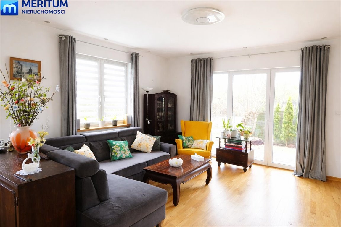 Przestronny dom 150 m² z dużą działką i tarasem Opypy  150m2 Foto 1