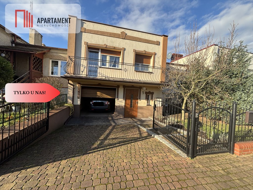 Zadbany dom w Górze z garażem i dużą działką Góra  202m2 Foto 1