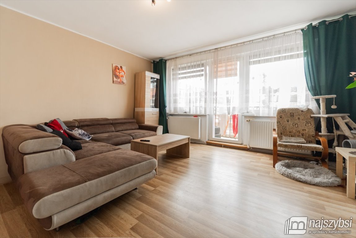 Mieszkanie trzypokojowe na sprzedaż Kliniska Wielkie, Piastowska  74m2 Foto 1