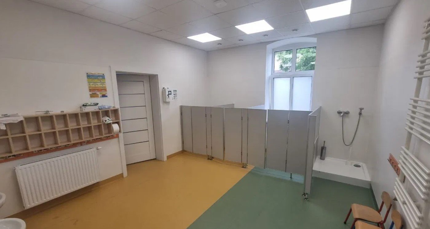 Lokal użytkowy na wynajem Piastów  750m2 Foto 5