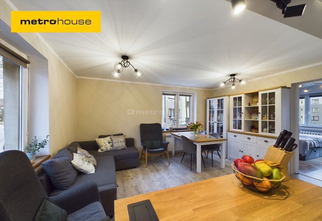 Rozkładowe 4 pokoje z aneksem i piwnicą w kameralnym budynku Mysłowice, Spacerowa  73m2 Foto 1