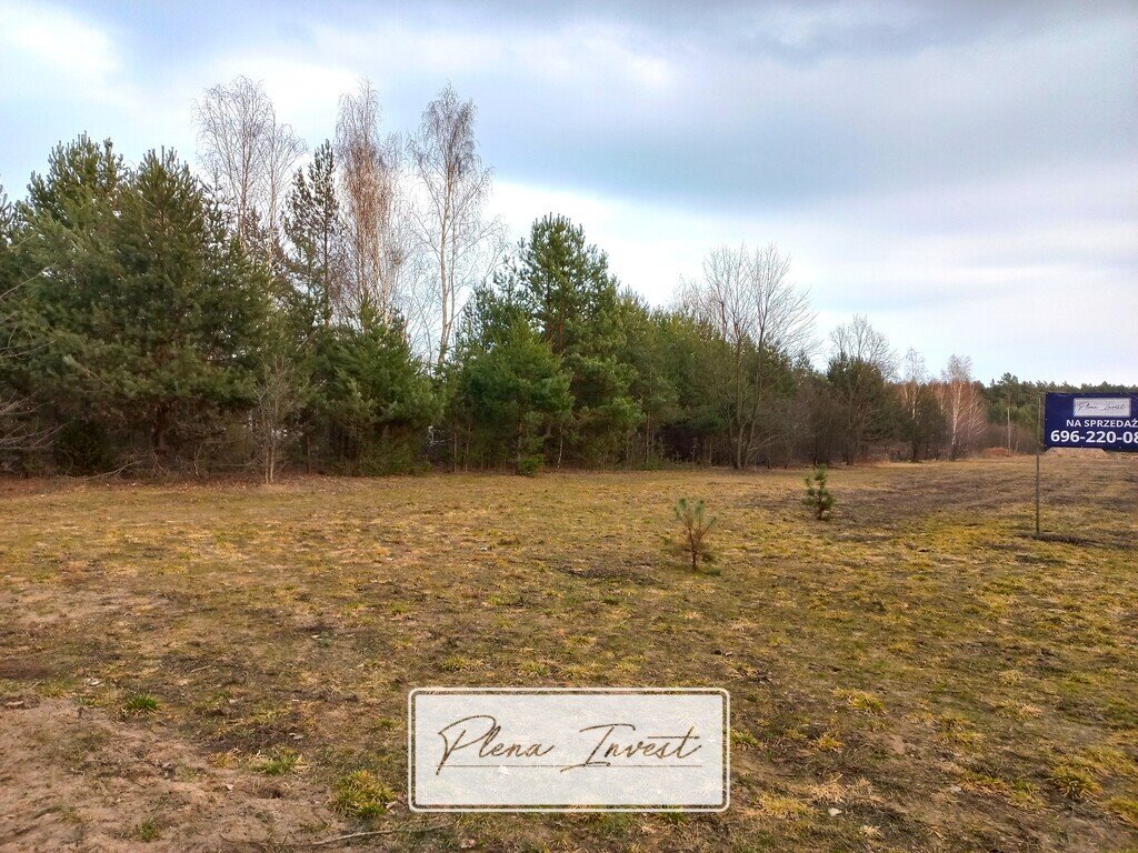 Działki budowlane 1500 m2 w Wólce, media, las Wólka  1 500m2 Foto 1