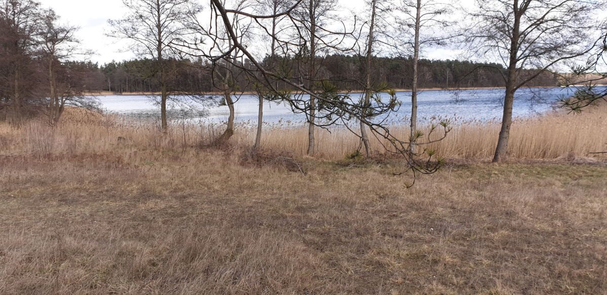 Działka nad jeziorem Kalwa Duża - 4658 m² z dojazdem asfaltowym Miłuki, Miłuki  4 658m2 Foto 1