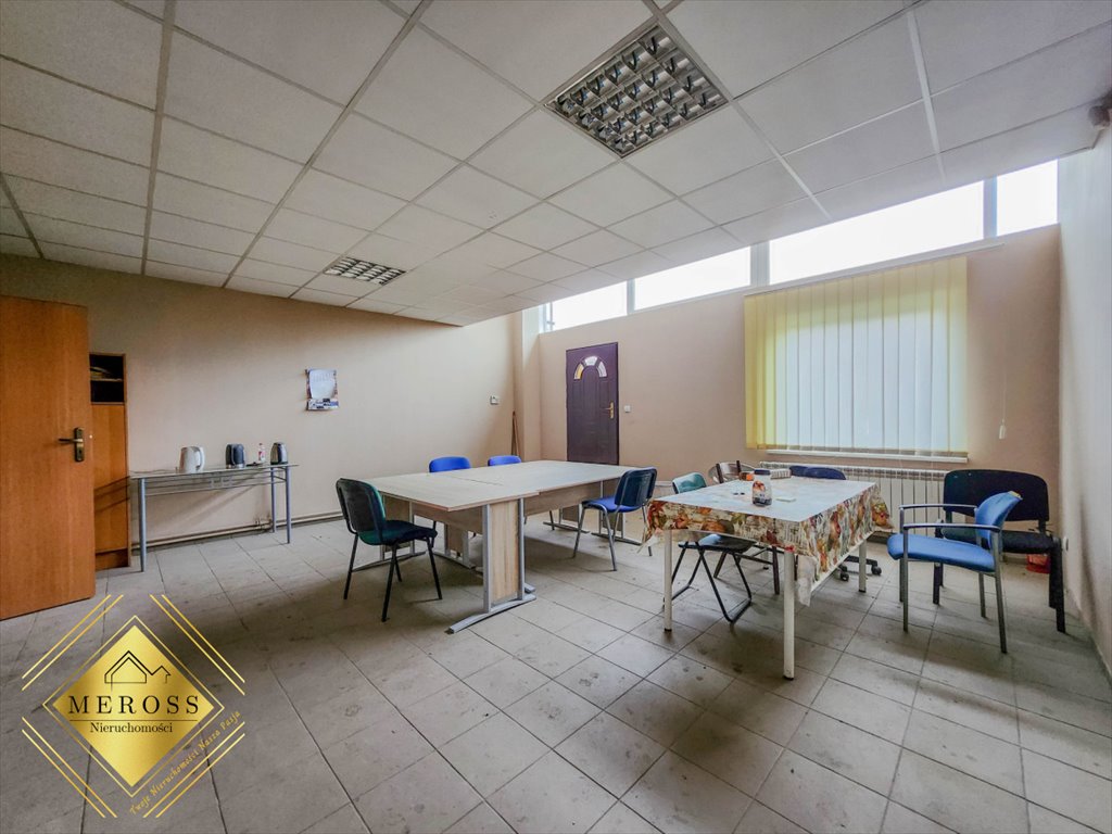 Lokal użytkowy na sprzedaż Konopiska  600m2 Foto 11