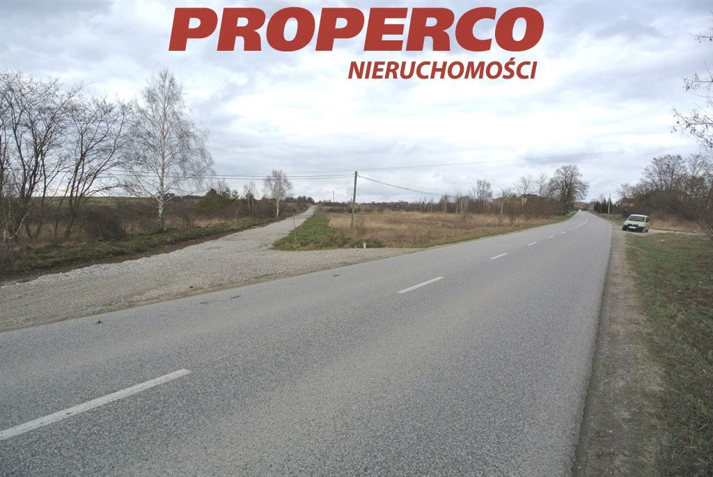 Działka 1012 m² w Piekoszowie z dostępem do mediów Piekoszów, Kolejowa  1 012m2 Foto 1