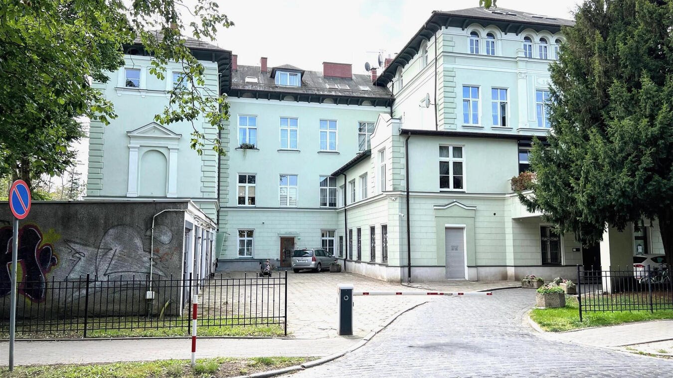 Umeblowane 49,6 m2 w zabytkowej kamienicy, blisko morza Kołobrzeg, Centrum, Szpitalna  50m2 Foto 1