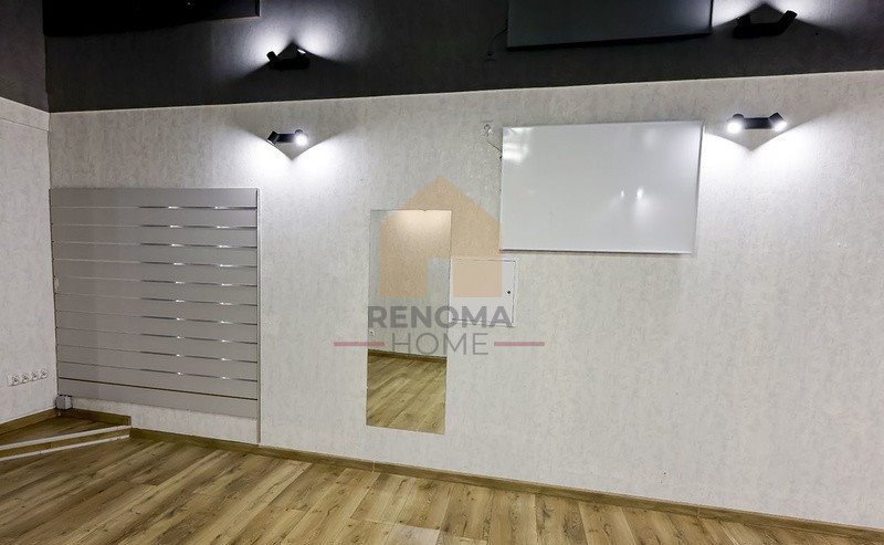 Lokal użytkowy 98,5 m² z witrynami, parkingiem i nowoczesnym designem Świdnica  99m2 Foto 1