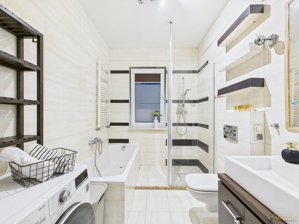 Mieszkanie trzypokojowe na sprzedaż Piaseczno, Łabędzia  79m2 Foto 1