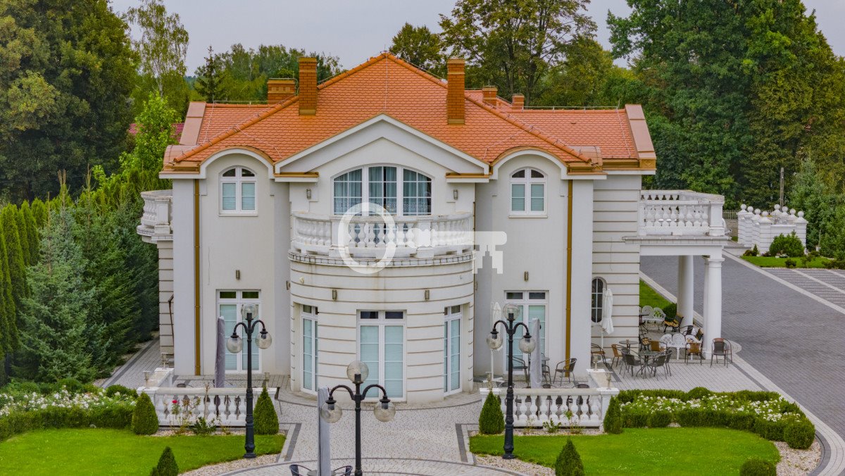Zapraszam do gotowego biznesu: sala weselna, noclegi, 240 gości Puszcza Mariańska  1 240m2 Foto 1