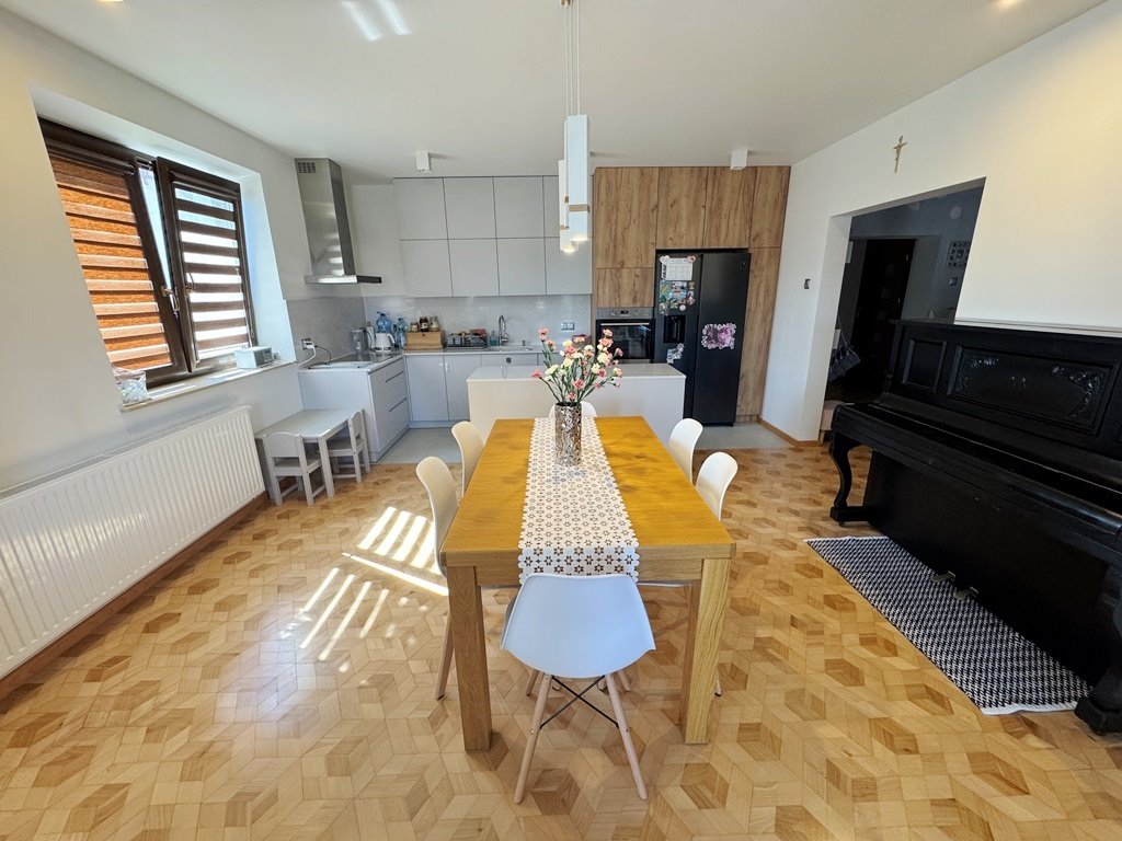 Dom na sprzedaż Boguchwała  260m2 Foto 1