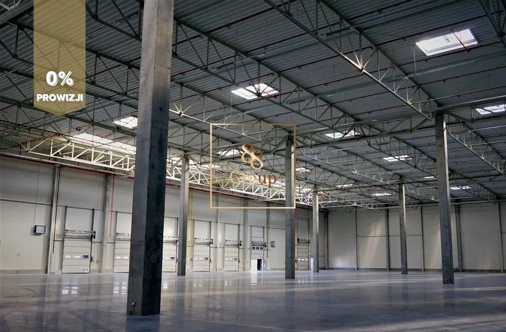 Magazyn 2200 m² z biurem, szybki dojazd do S8 i S7 Puchały  2 200m2 Foto 1