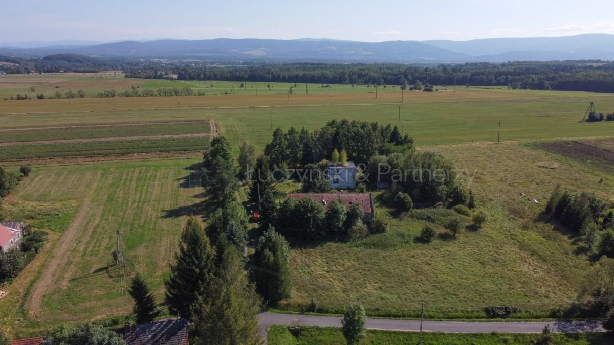 Działka 7453 m² z widokiem na góry - dom do remontu Bartoszówka  108m2 Foto 1