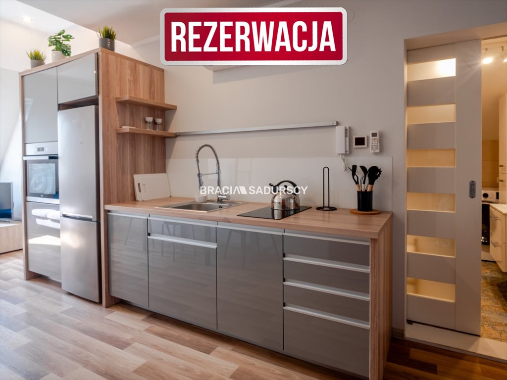 Przestronne 2-pokojowe mieszkanie po remoncie z panoramicznym widokiem - polecam!: Wieliczka: Sienkiewicza