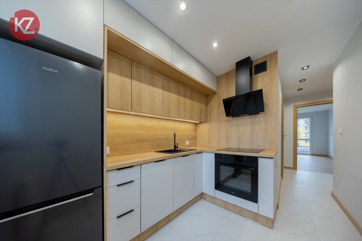 Mieszkanie dwupokojowe na sprzedaż Piła, Zamość  37m2 Foto 1