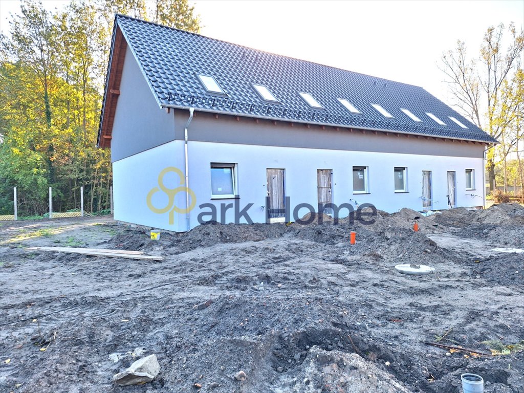 Mieszkanie trzypokojowe na sprzedaż Mierków  73m2 Foto 1