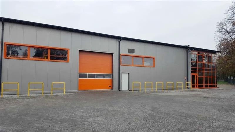 Hala produkcyjna 1650 m2 z biurem, lakiernią, MPZP Wieszowa  1 650m2 Foto 1