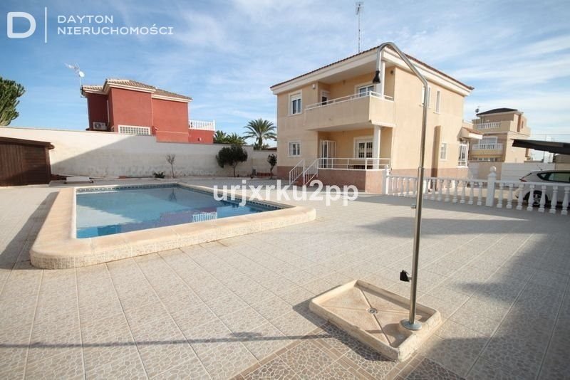 Zapraszam do obejrzenia domu 210 m² z prywatnym basenem i dużym ogrodem Aguas Nuevas  210m2 Foto 1