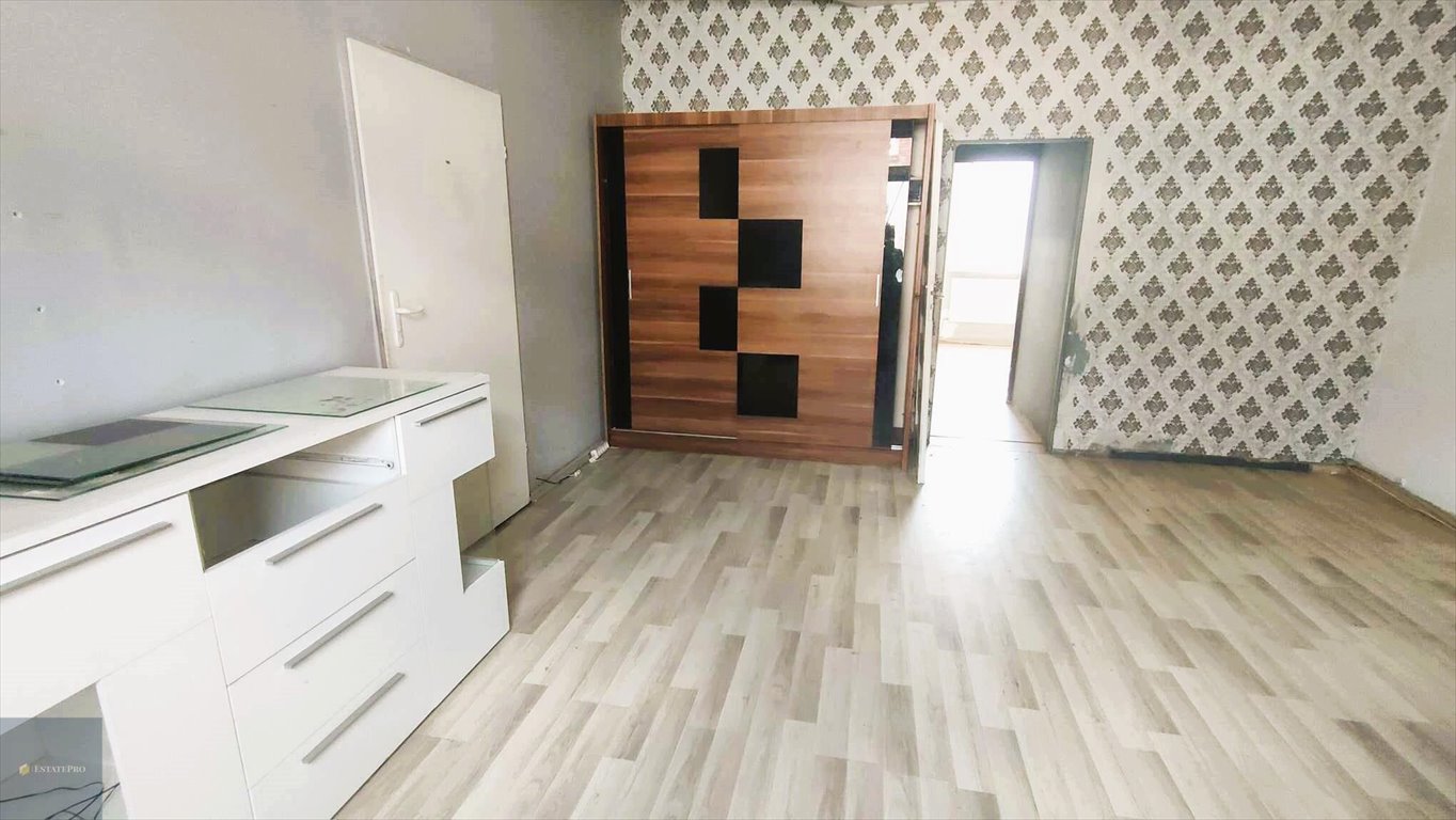 Mieszkanie dwupokojowe na sprzedaż Zabrze, Cieszyńska  42m2 Foto 1