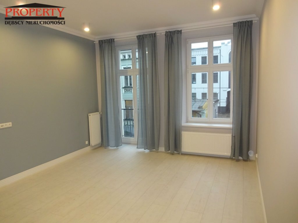 Lokal użytkowy na wynajem Łódź, Polesie, ok. ŻEROMSKIEGO 152m2 Foto 1 Lokal użytkowy na wynajem Łódź, Polesie, ok. ŻEROMSKIEGO 152m2 Foto 1
