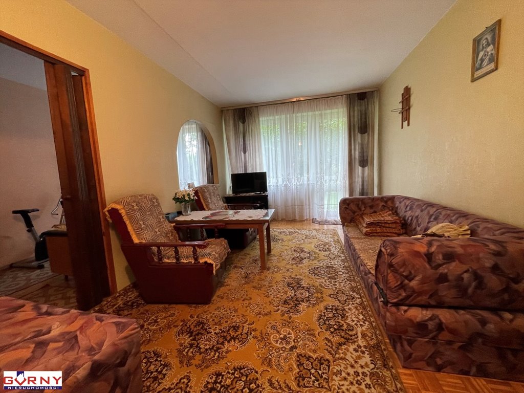 Mieszkanie czteropokojowe  na wynajem Piotrków Trybunalski  58m2 Foto 1