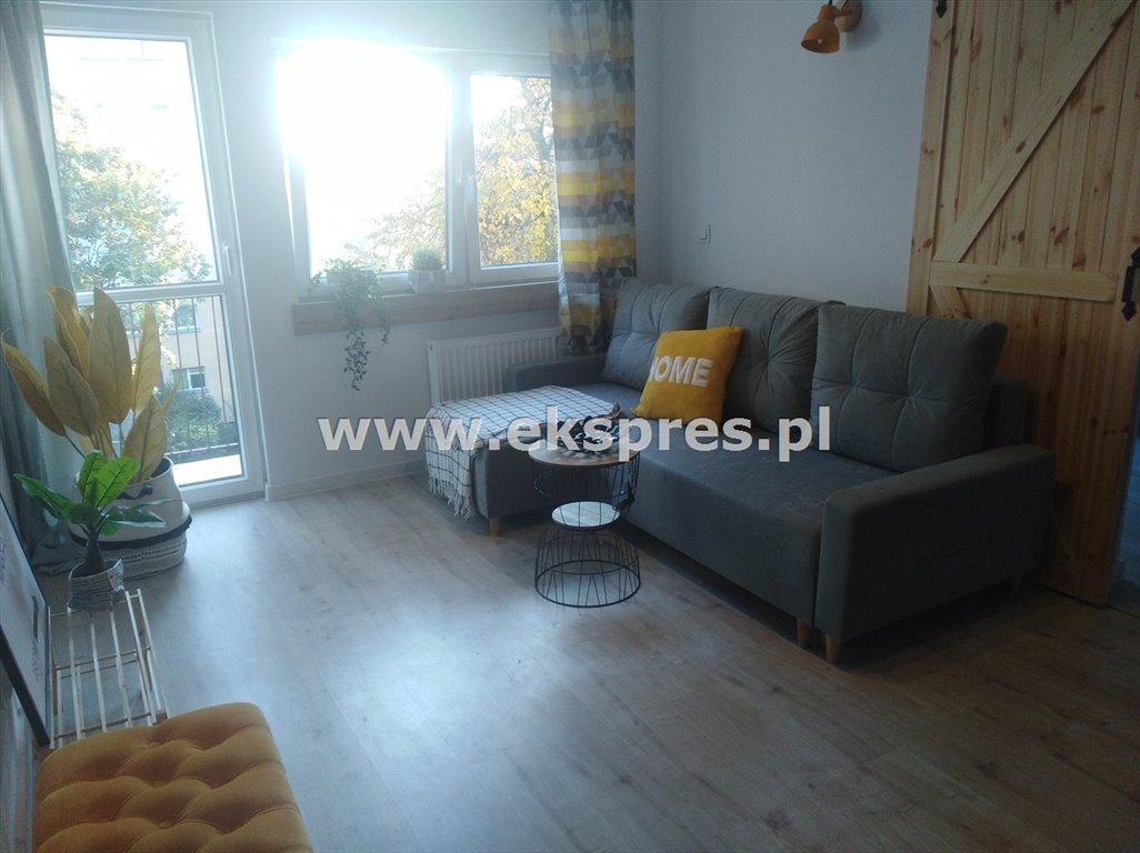 Zapraszam do wynajęcia 38 m² mieszkania w Łodzi z balkonem i nowoczesnym wyposażeniem Łódź, Bałuty, Julianów  38m2 Foto 1